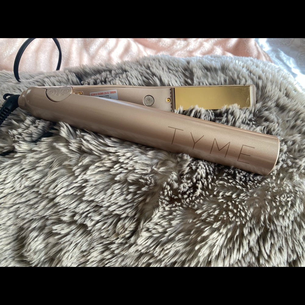 TYME Curling Iron